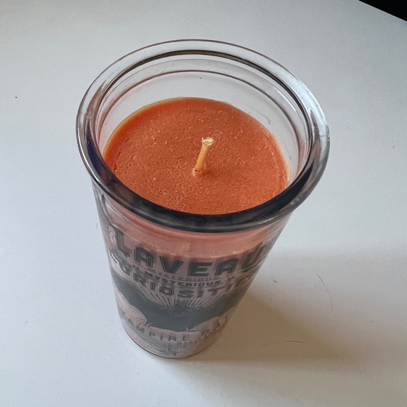 NEW Bloom & Prosper Laveau Pumpkin Scented Candle - Vampire Bat - Picture 4 of 10